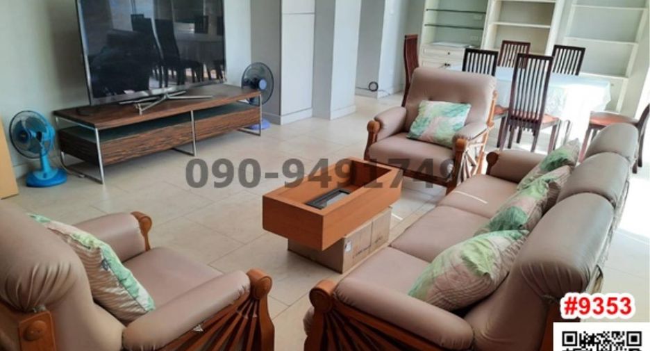 For sale 4 bedrooms house in Phaya Thai, Bangkok