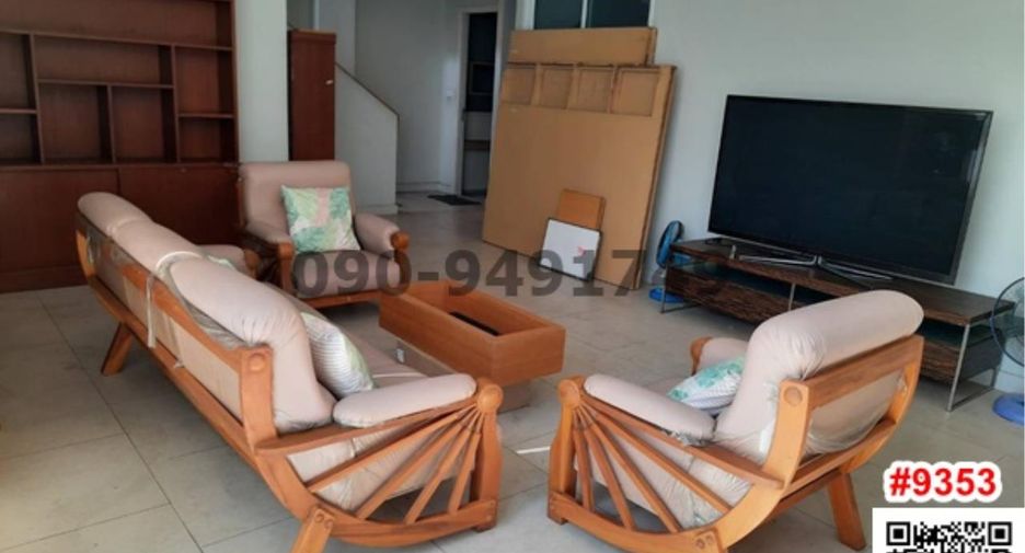 For sale 4 bedrooms house in Phaya Thai, Bangkok