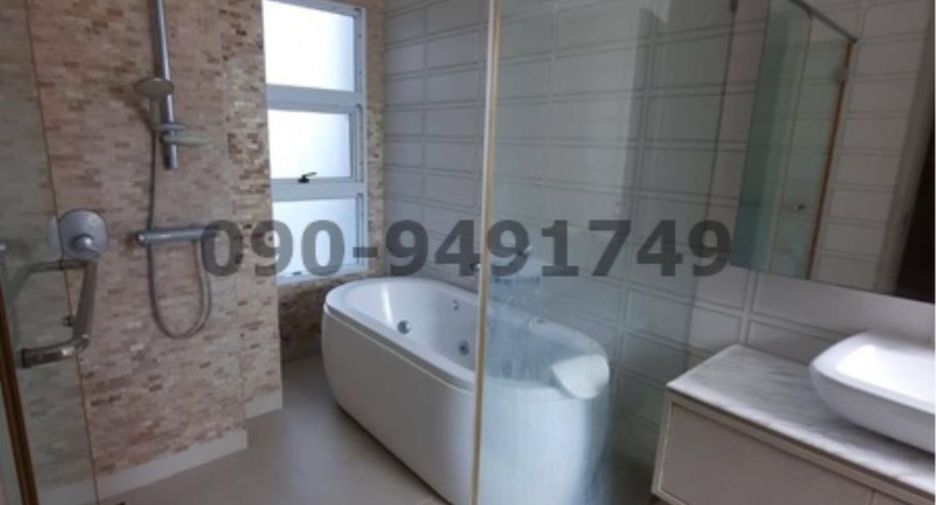 For sale 4 bedrooms house in Phaya Thai, Bangkok
