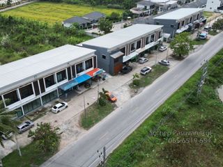 For sale 2 bed retail Space in Ban Khai, Rayong