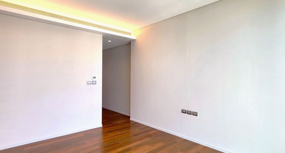 For rent そして for sale 5 ベッドルーム condo in Pathum Wan, Bangkok