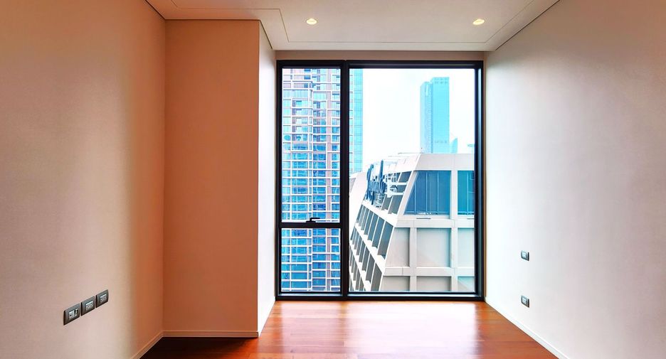 For rent そして for sale 5 ベッドルーム condo in Pathum Wan, Bangkok