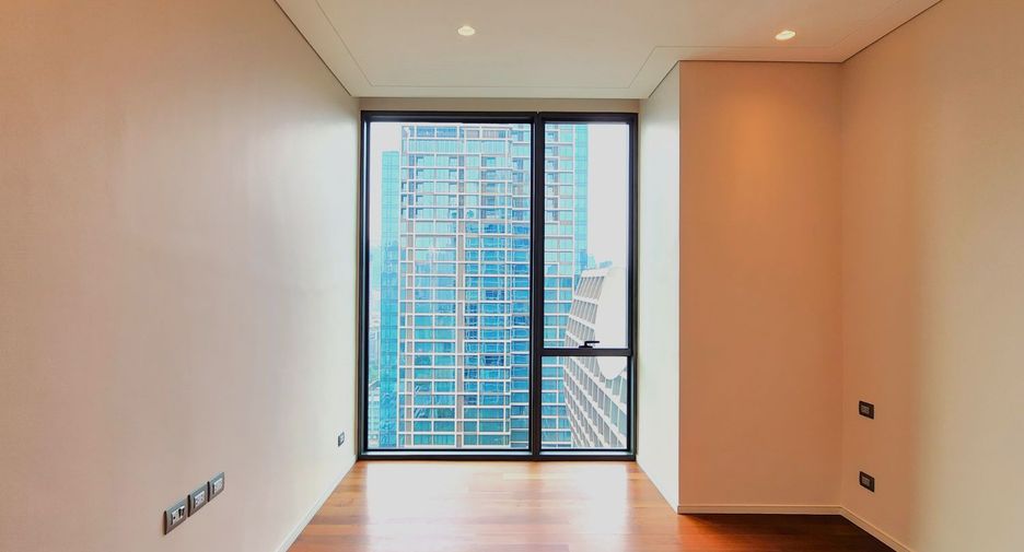 For rent そして for sale 5 ベッドルーム condo in Pathum Wan, Bangkok