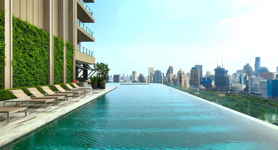 For rent そして for sale 5 ベッドルーム condo in Pathum Wan, Bangkok