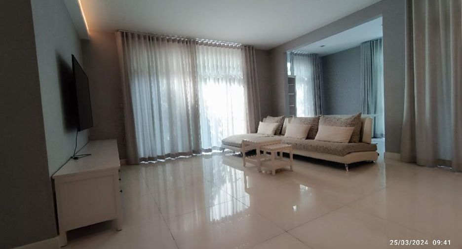 À louer 5 chambres maison à Bang Phli, Samut Prakan