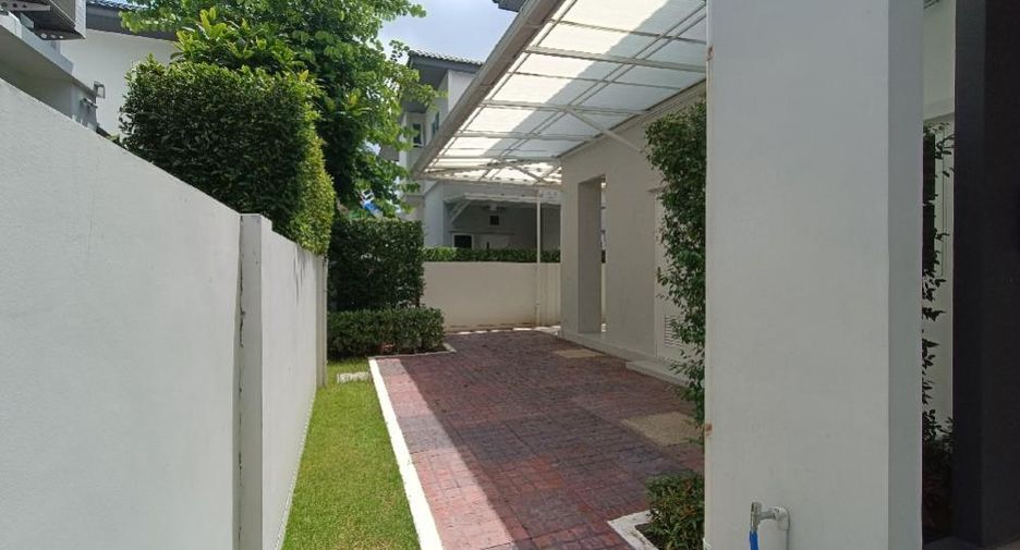 À louer 5 chambres maison à Bang Phli, Samut Prakan