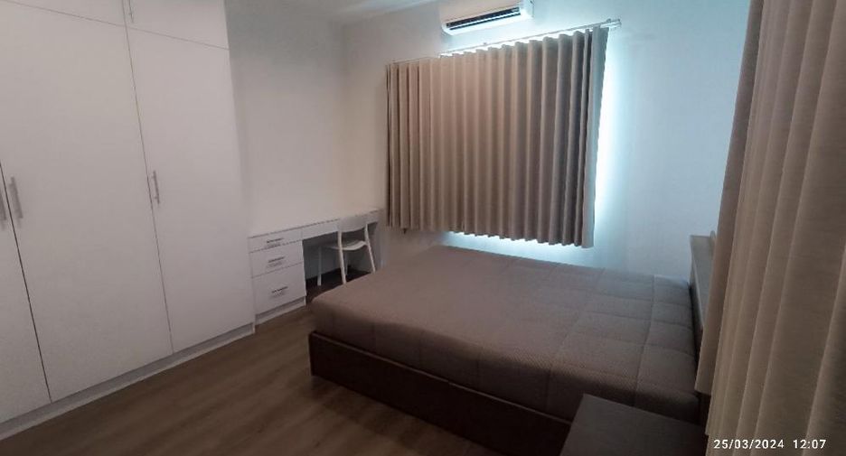 À louer 5 chambres maison à Bang Phli, Samut Prakan