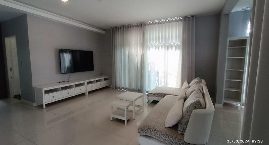 À louer 5 chambres maison à Bang Phli, Samut Prakan