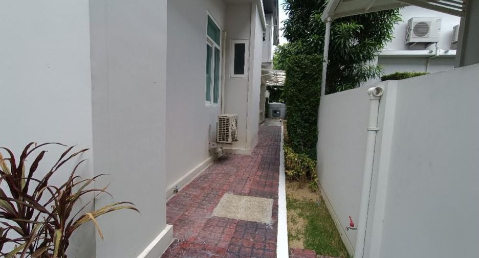 À louer 5 chambres maison à Bang Phli, Samut Prakan