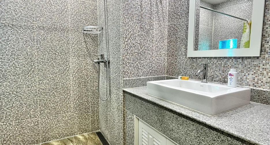 For sale studio condo in Mueang Chiang Mai, Chiang Mai
