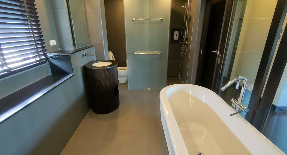 For rent 3 bedrooms condo in Mae Rim, Chiang Mai