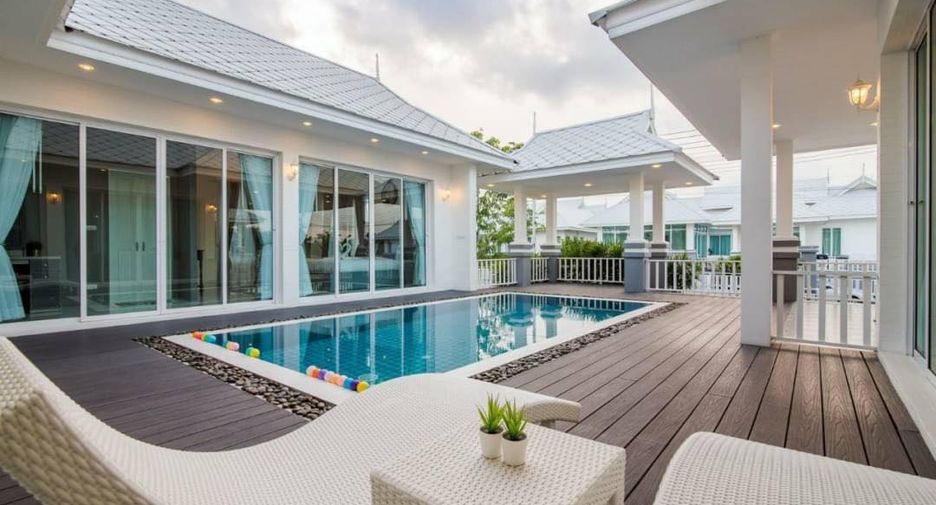 For rent and for sale 3 bedrooms villa in Hua Hin, Prachuap Khiri Khan