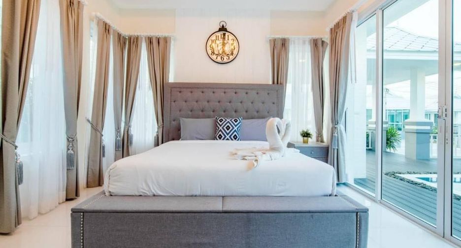 For rent and for sale 3 bedrooms villa in Hua Hin, Prachuap Khiri Khan