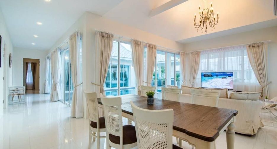 For rent and for sale 3 bedrooms villa in Hua Hin, Prachuap Khiri Khan