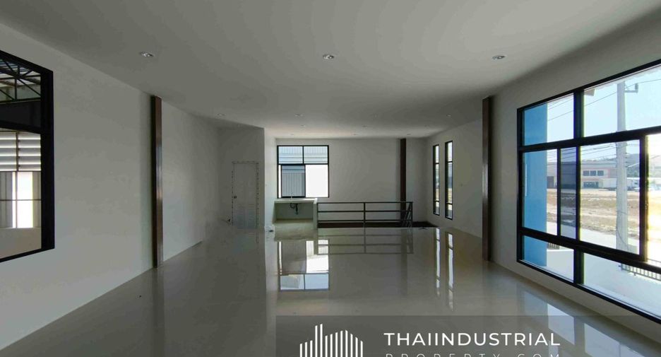 For rent warehouse in Ban Bueng, Chonburi