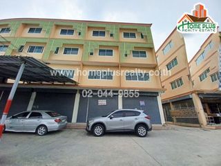For rent 10 Beds retail Space in Lam Luk Ka, Pathum Thani
