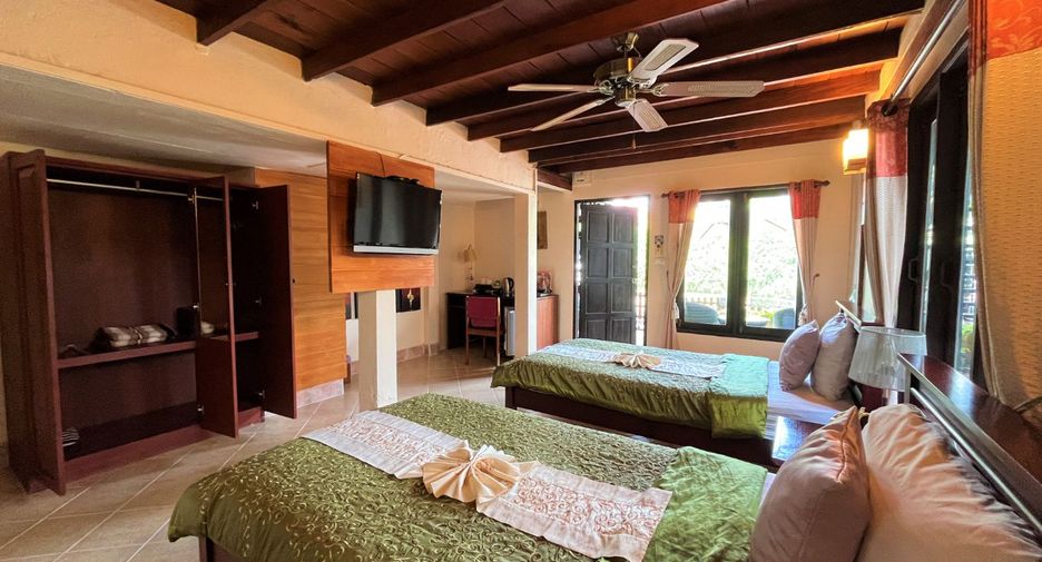 For rent and for sale 8 bedrooms retail Space in Mueang Krabi, Krabi