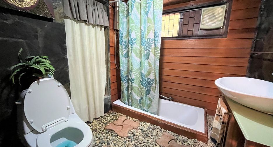 For rent and for sale 8 bedrooms retail Space in Mueang Krabi, Krabi