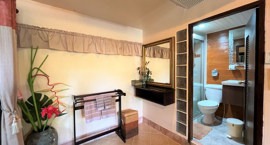 For rent and for sale 8 bedrooms retail Space in Mueang Krabi, Krabi