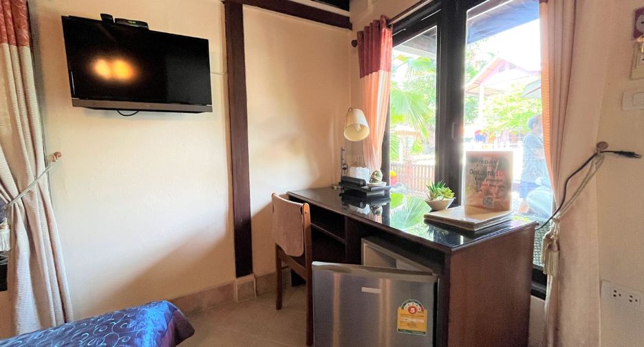 For rent and for sale 8 bedrooms retail Space in Mueang Krabi, Krabi
