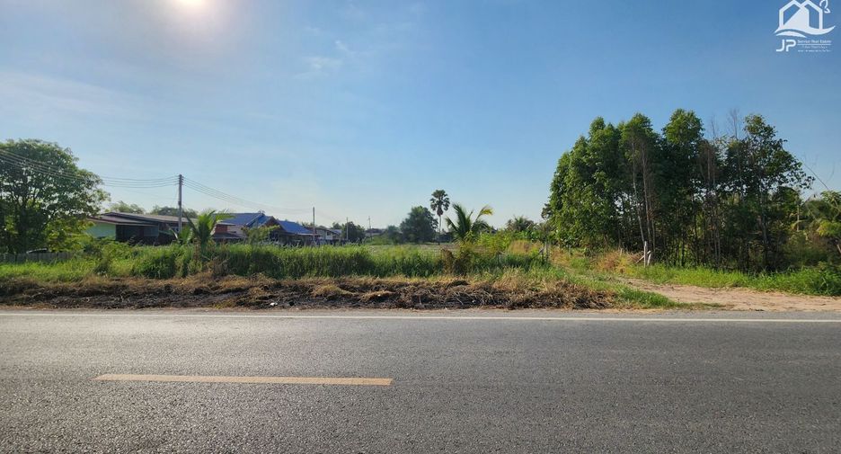 For sale land in Ongkharak, Nakhon Nayok