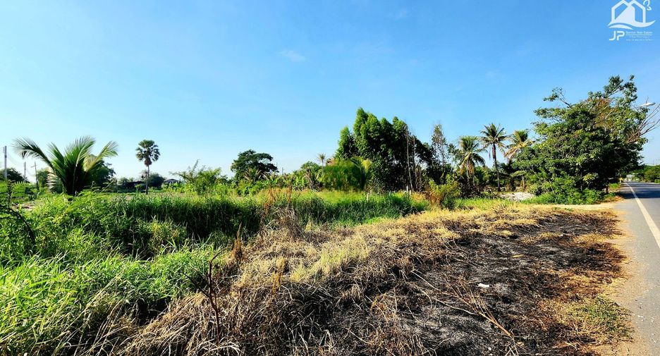 For sale land in Ongkharak, Nakhon Nayok