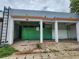 For rent and for sale 2 bed warehouse in Krathum Baen, Samut Sakhon