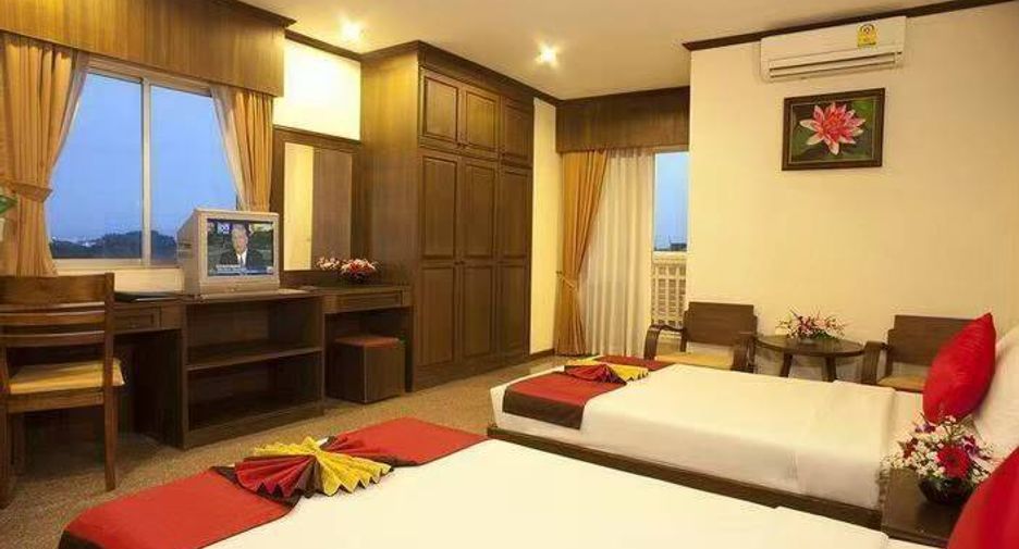 For sale 136 bed hotel in Mueang Chiang Mai, Chiang Mai