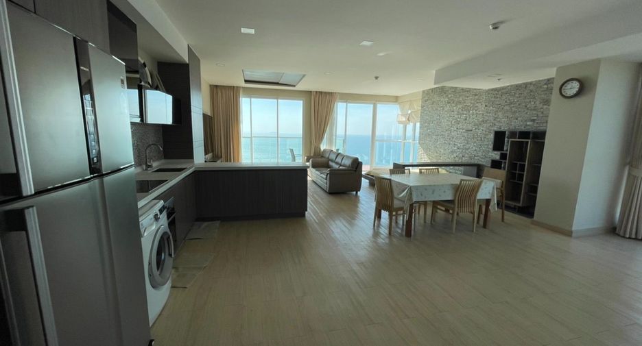 For rent 2 bedrooms condo in Bang Lamung, Chonburi