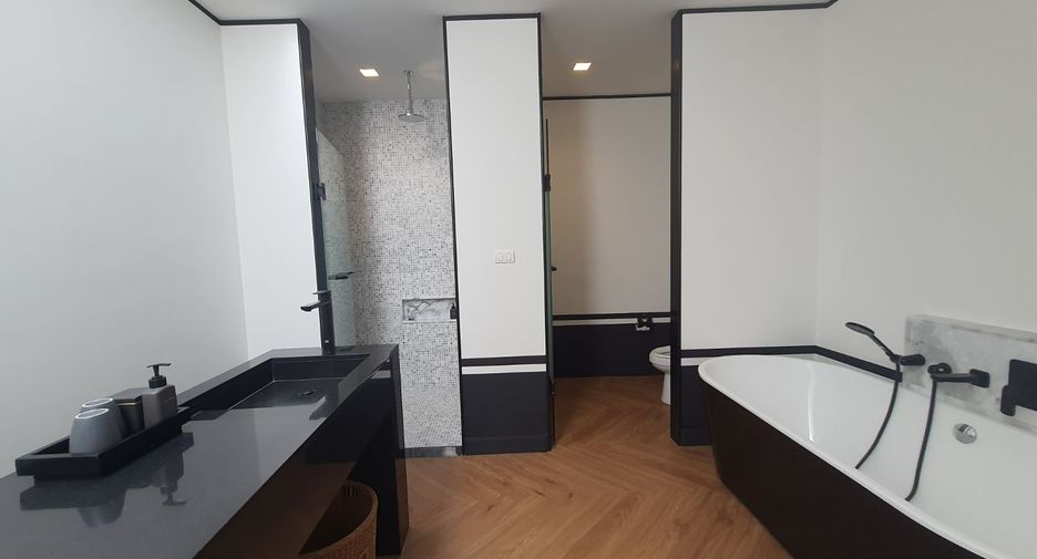 For rent 3 bedrooms villa in Thalang, Phuket