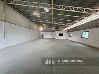For rent warehouse in Lam Luk Ka, Pathum Thani