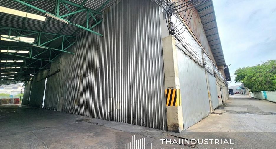For rent warehouse in Mueang Pathum Thani, Pathum Thani