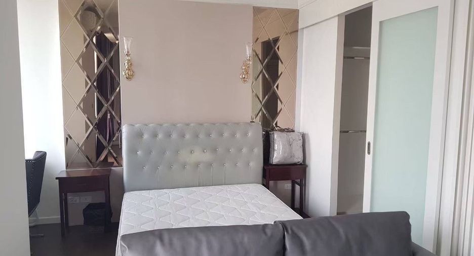For sale 1 bed condo in Sathon, Bangkok