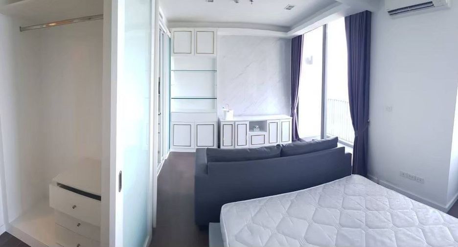 For sale 1 bed condo in Sathon, Bangkok
