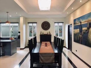For sale 5 bedrooms villa in Mueang Phuket, Phuket