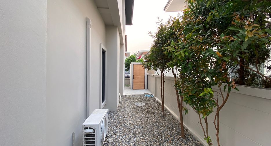 For sale 3 bedrooms house in Hang Dong, Chiang Mai