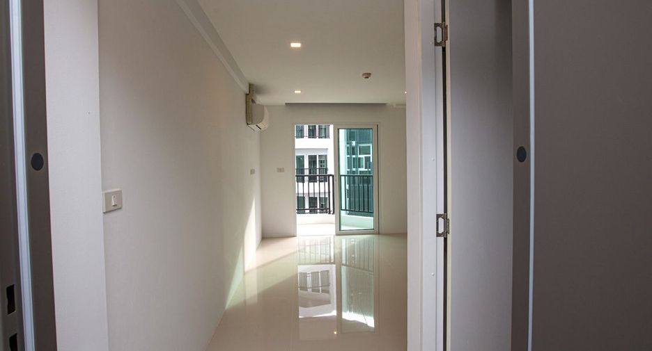For sale 1 Beds condo in Klaeng, Rayong