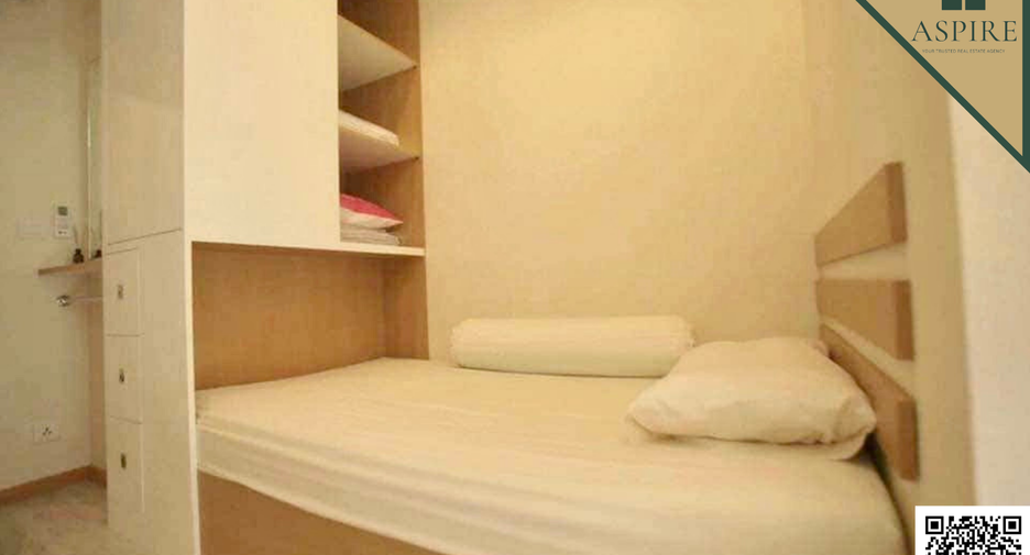 For sale 2 ベッドルーム condo in Phra Khanong, Bangkok