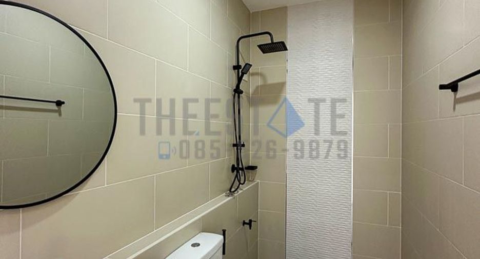 For sale 4 bedrooms townhouse in San Kamphaeng, Chiang Mai