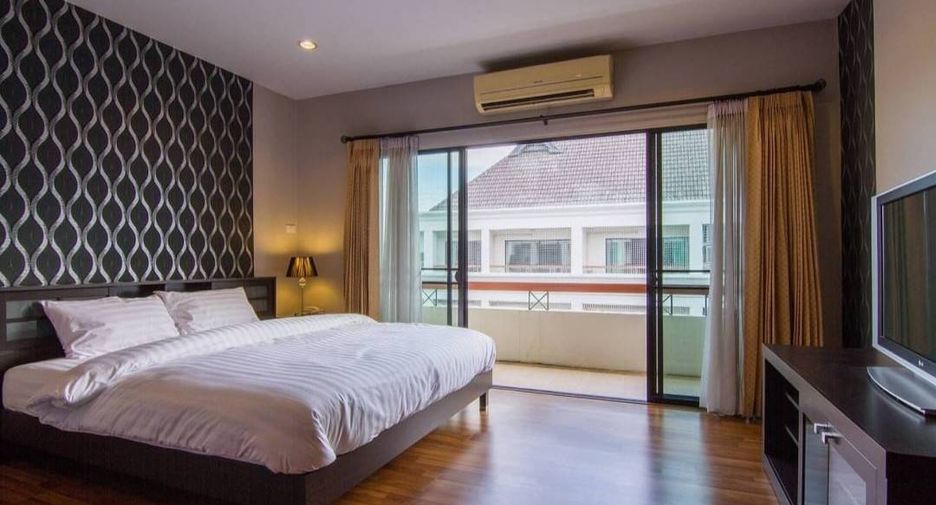 For sale 3 bedrooms condo in Mueang Chiang Mai, Chiang Mai