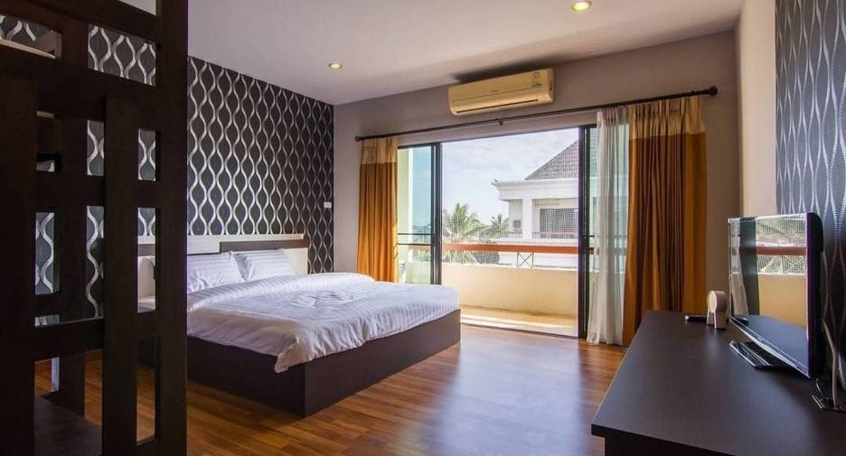 For sale 3 bedrooms condo in Mueang Chiang Mai, Chiang Mai