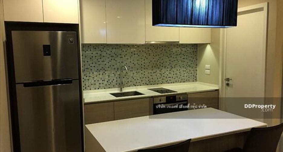 For rent and for sale 1 bed condo in Watthana, Bangkok