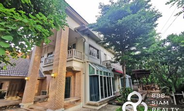 For sale 4 bedrooms house in Bueng Kum, Bangkok