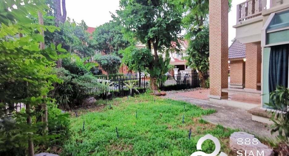 For sale 4 bedrooms house in Bueng Kum, Bangkok