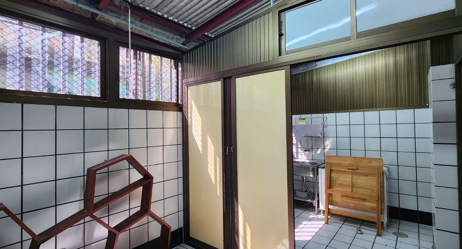 Reihenhaus zur Miete mit 3 Zimmer in Bang Kho Laem, Bangkok