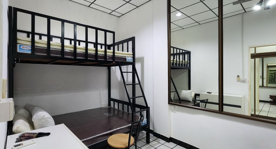 Reihenhaus zur Miete mit 3 Zimmer in Bang Kho Laem, Bangkok