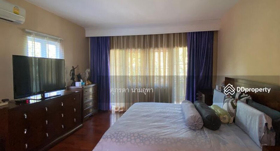 À vendre 5 chambres maison à Lat Phrao, Bangkok