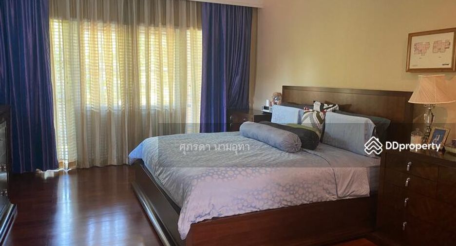 À vendre 5 chambres maison à Lat Phrao, Bangkok