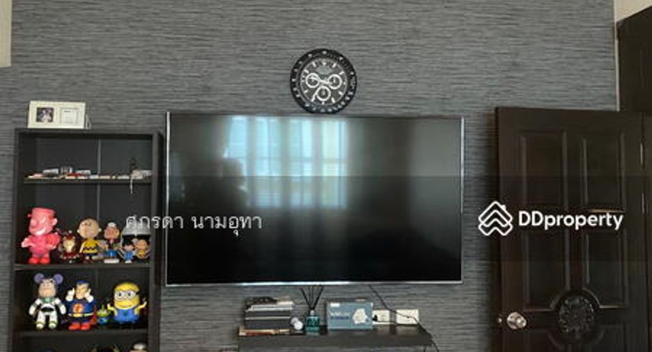 À vendre 5 chambres maison à Lat Phrao, Bangkok