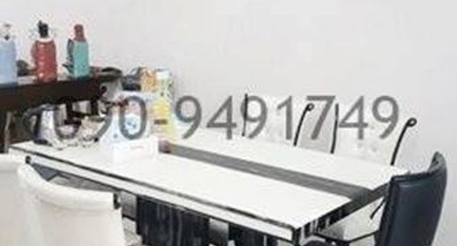 For rent 3 bedrooms townhouse in Lat Krabang, Bangkok